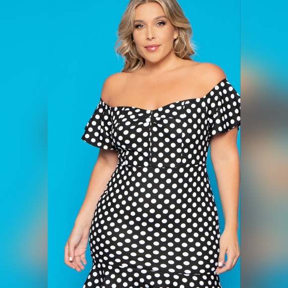 NEW NWOT CurvySense Plus Size Amika Polka Dot Black Dress Size 4XL - Picture 2 of 7